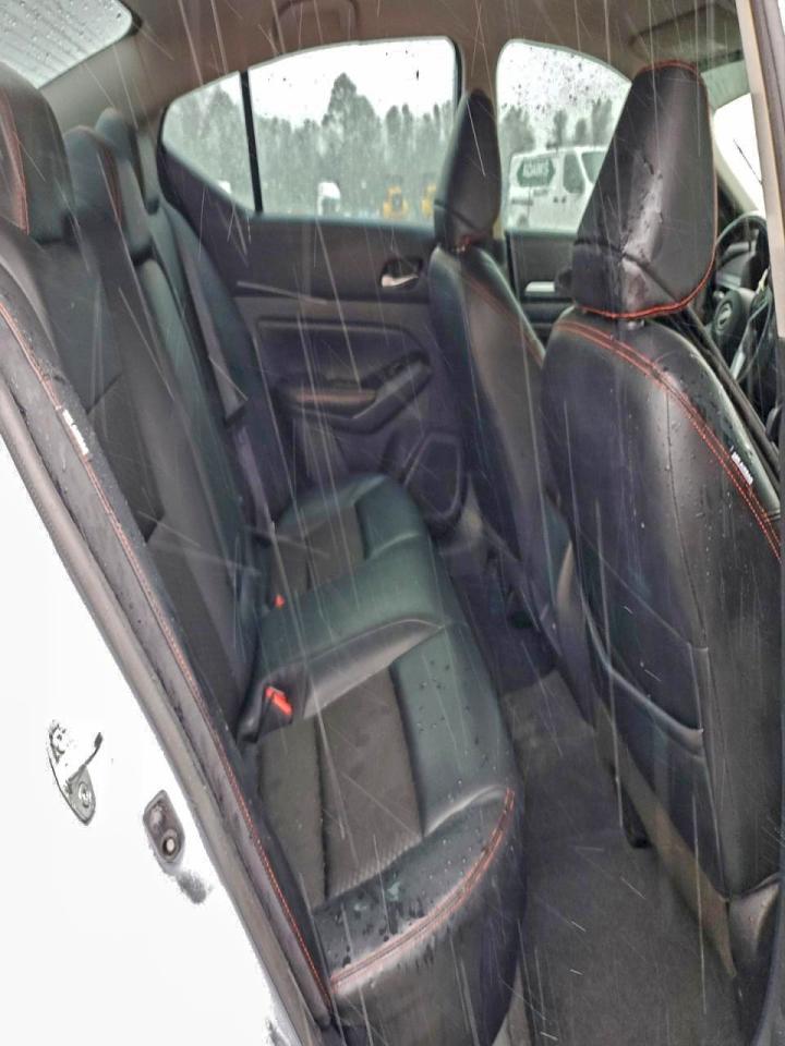 Nissan Altima Sr Image 5