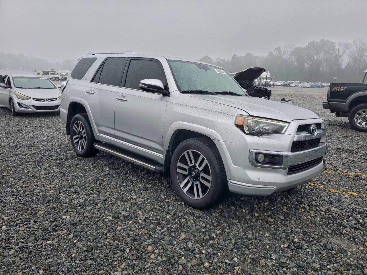 Toyota 4Runner Sr5/sr5 Premium Image 9