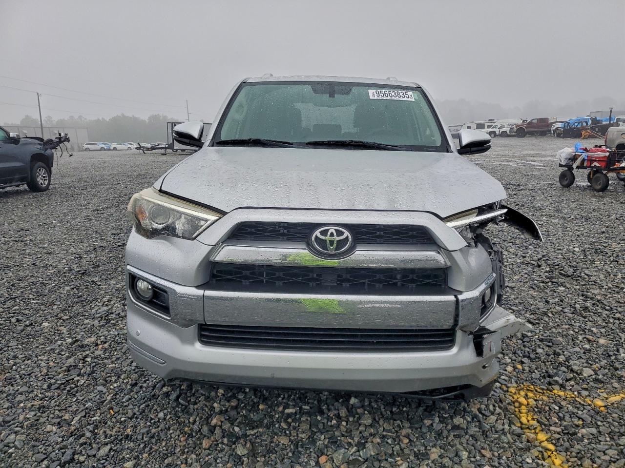 Toyota 4Runner Sr5/sr5 Premium Image 12