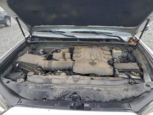 Toyota 4Runner Sr5/sr5 Premium Image 6