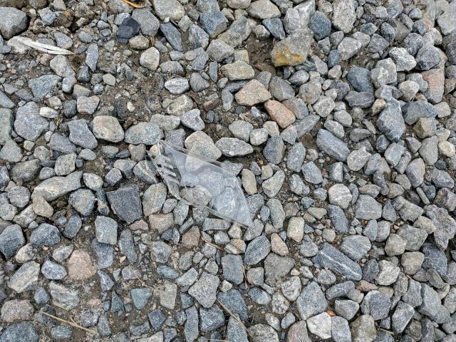 Toyota Camry Le Image 11