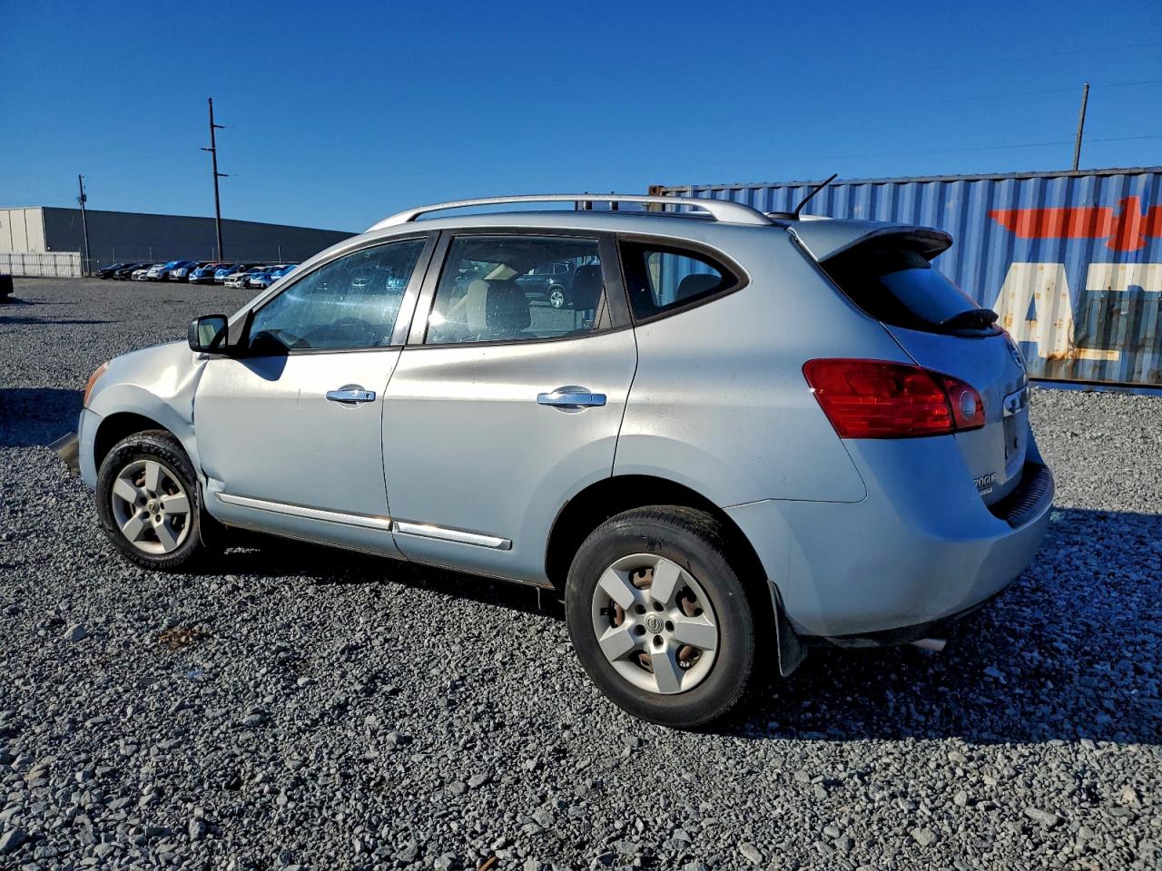 Nissan Rogue S Image 6