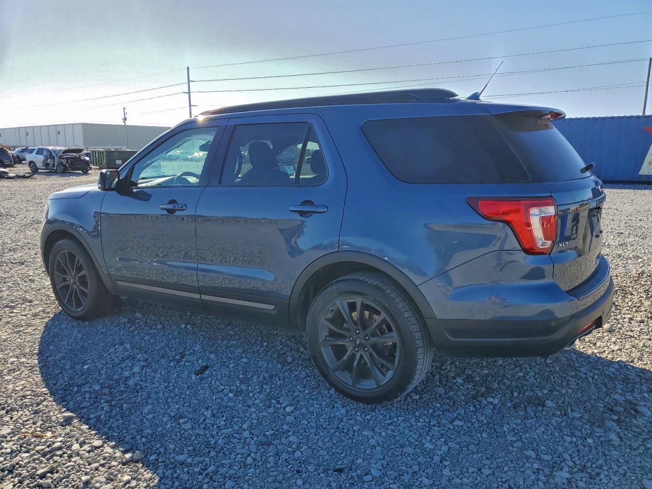 Ford Explorer Xlt Image 5