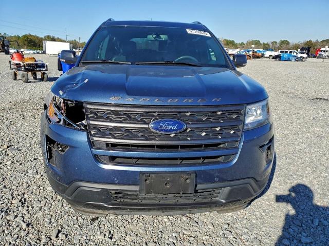 Ford Explorer Xlt Image 10