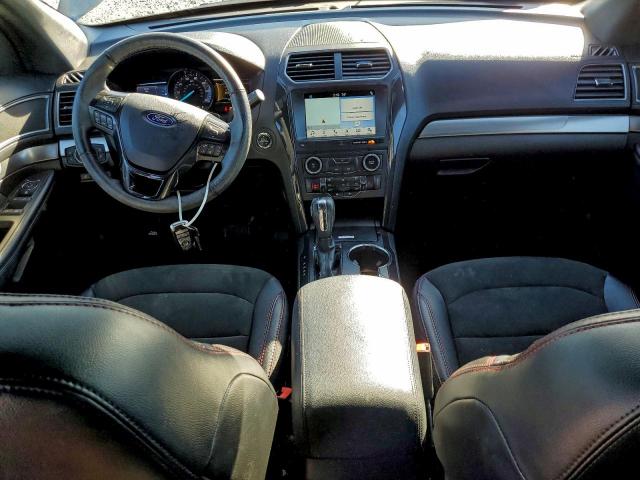 Ford Explorer Xlt Image 9