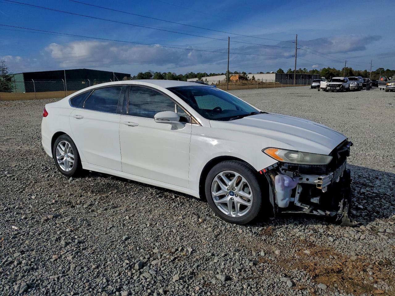 Ford Fusion Se Image 3