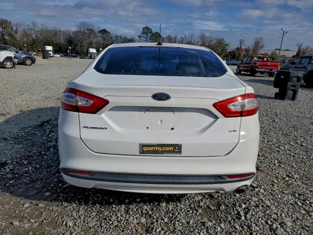 Ford Fusion Se Image 5