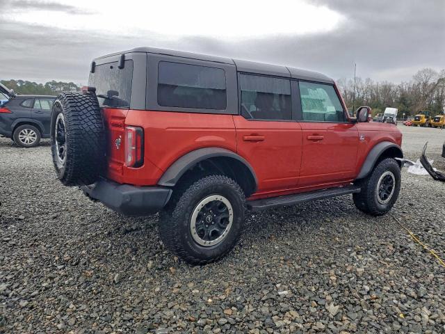 Ford Bronco Base Image 3