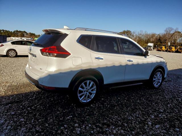 Nissan Rogue S Image 2