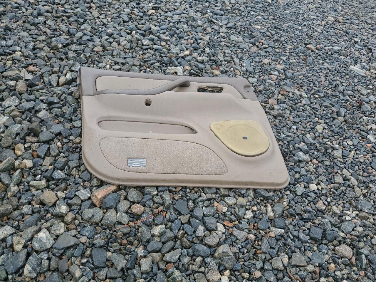 Toyota Sequoia Limited Image 7