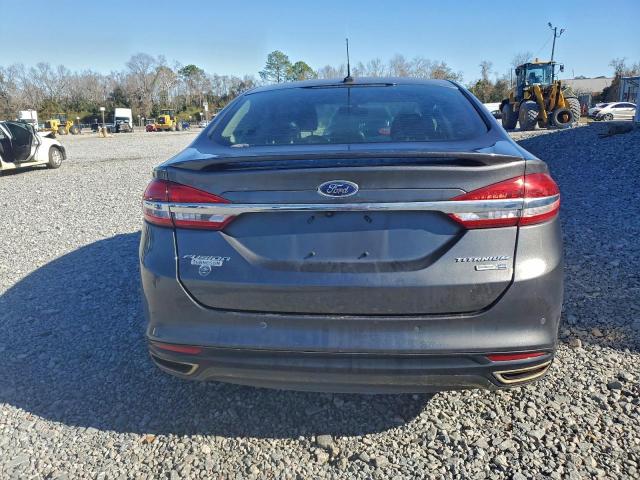 Ford Fusion Titanium/platinum Image 3
