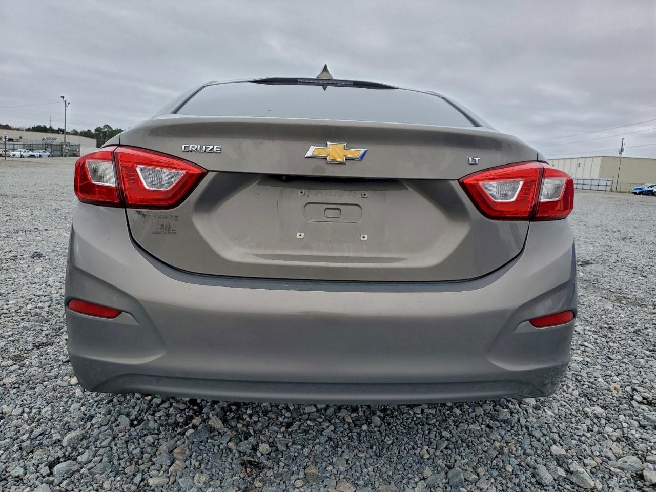 Chevrolet Cruze Lt Image 11