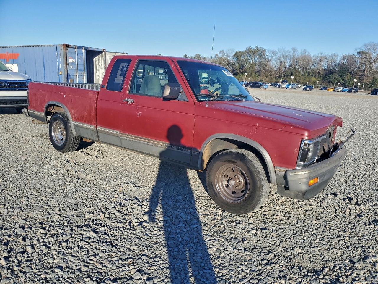 GMC Sonoma Image 11