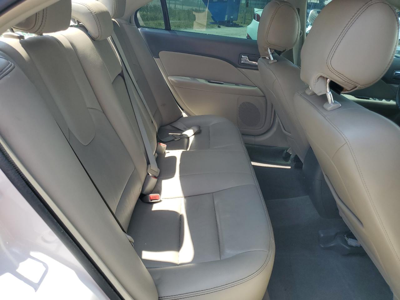 Ford Fusion Sel Image 5