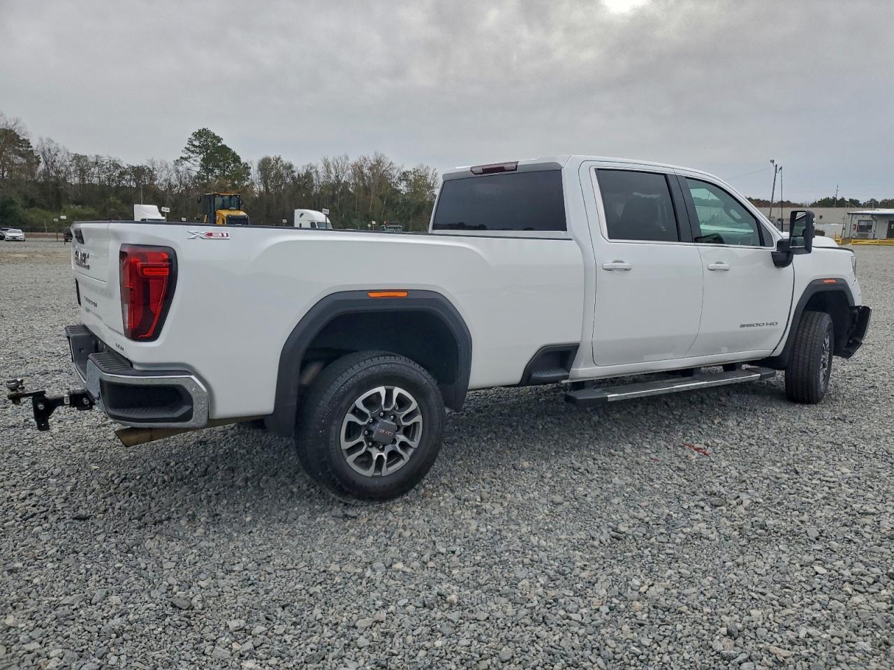 GMC Sierra K2500 Sle Image 9