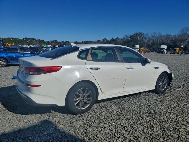 Kia Optima Lx Image 13