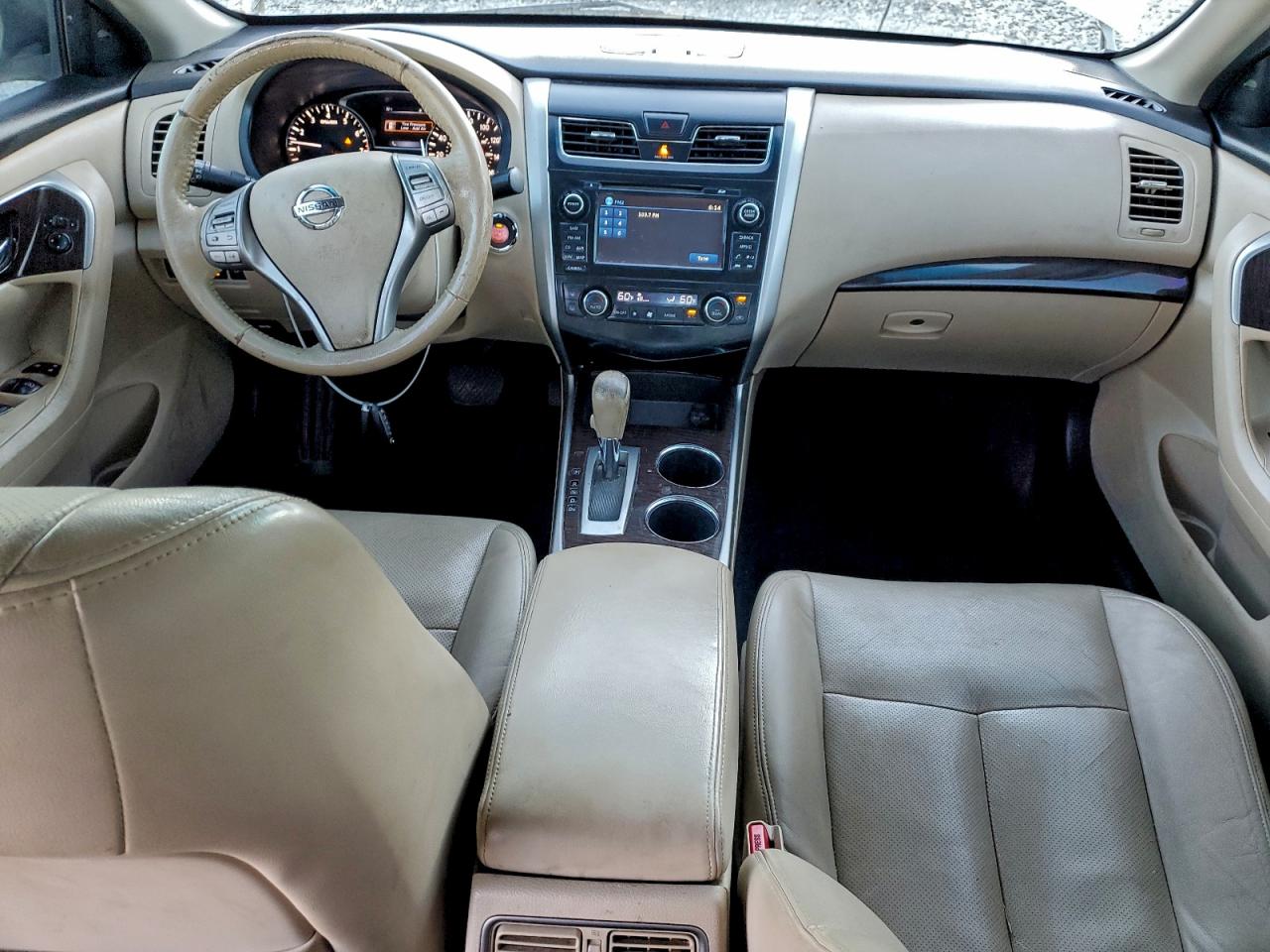 Nissan Altima 2.5 Image 9