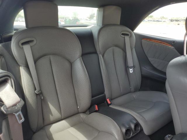 Mercedes-Benz Clk-class 350 Image 9