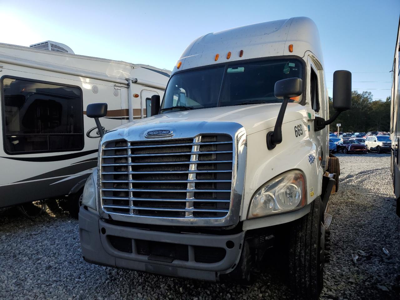 Freightliner Cascadia 1 Image 4