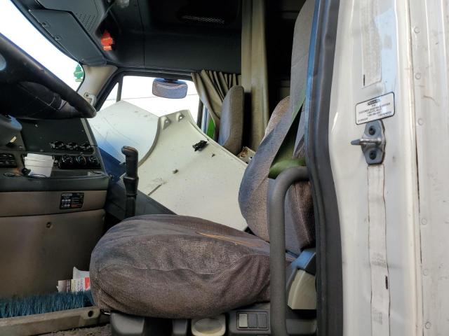 Freightliner Cascadia 1 Image 3