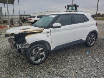  Salvage Hyundai VENUE