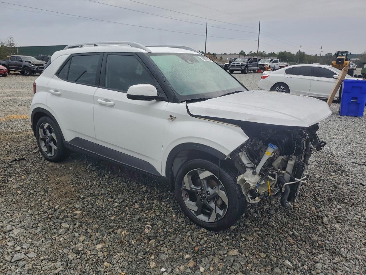 Hyundai VENUE Sel Image 10