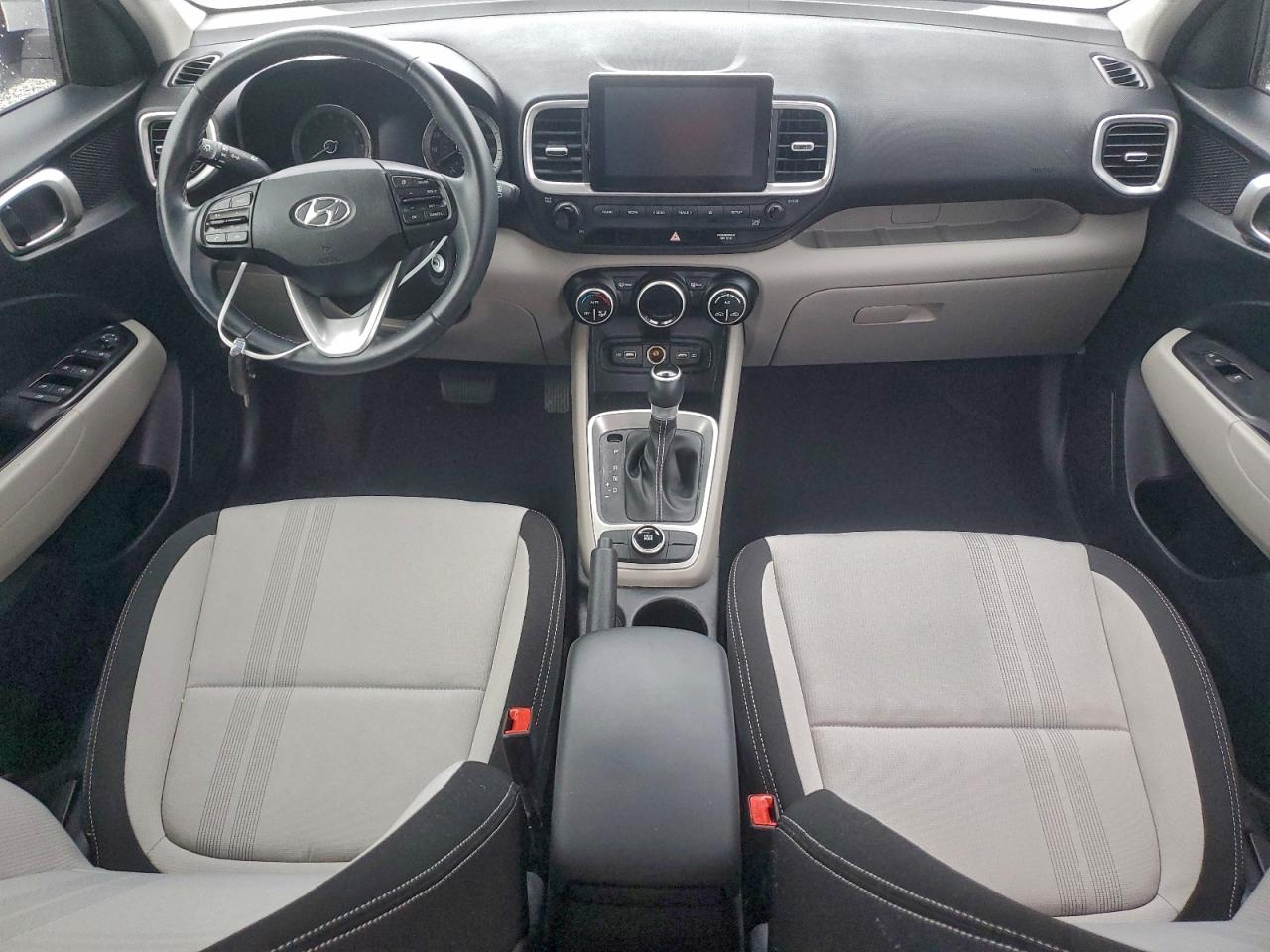 Hyundai VENUE Sel Image 11