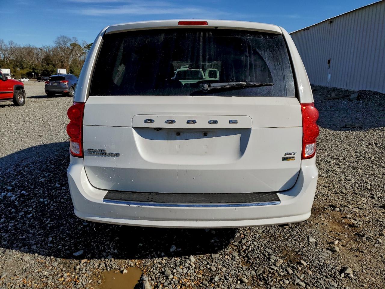 Dodge Caravan Sxt Image 13