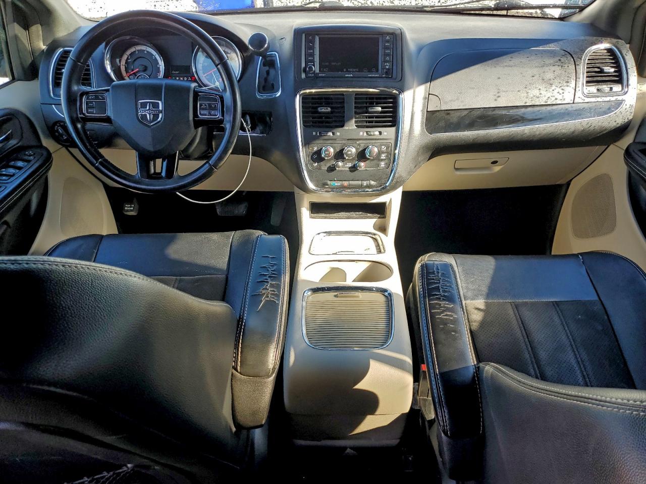 Dodge Caravan Sxt Image 6