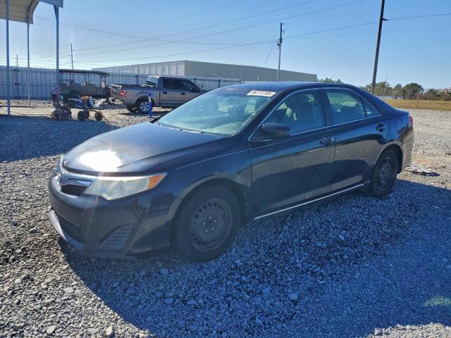  Salvage Toyota  S Le Xle