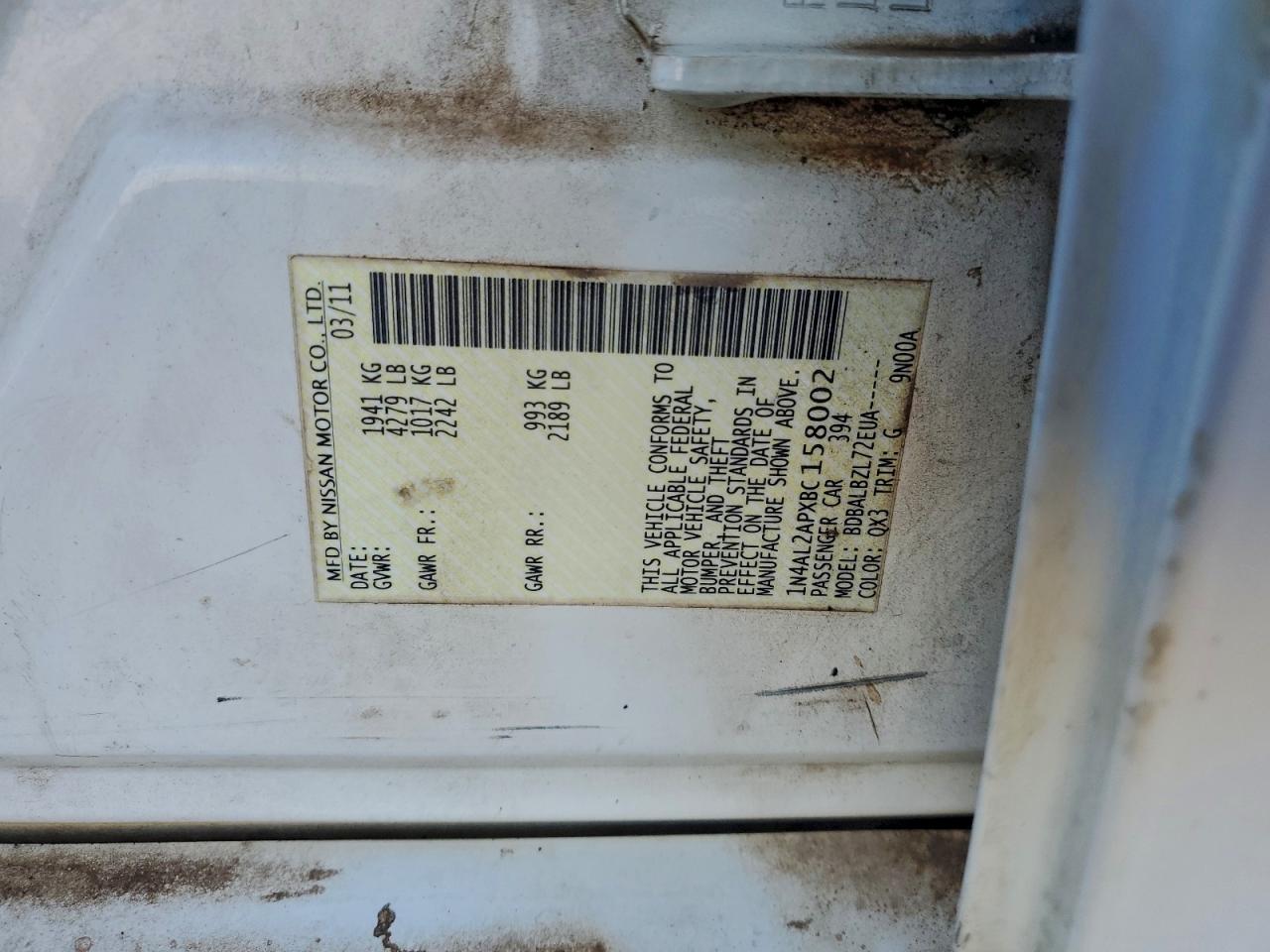 Nissan Altima Base Image 9