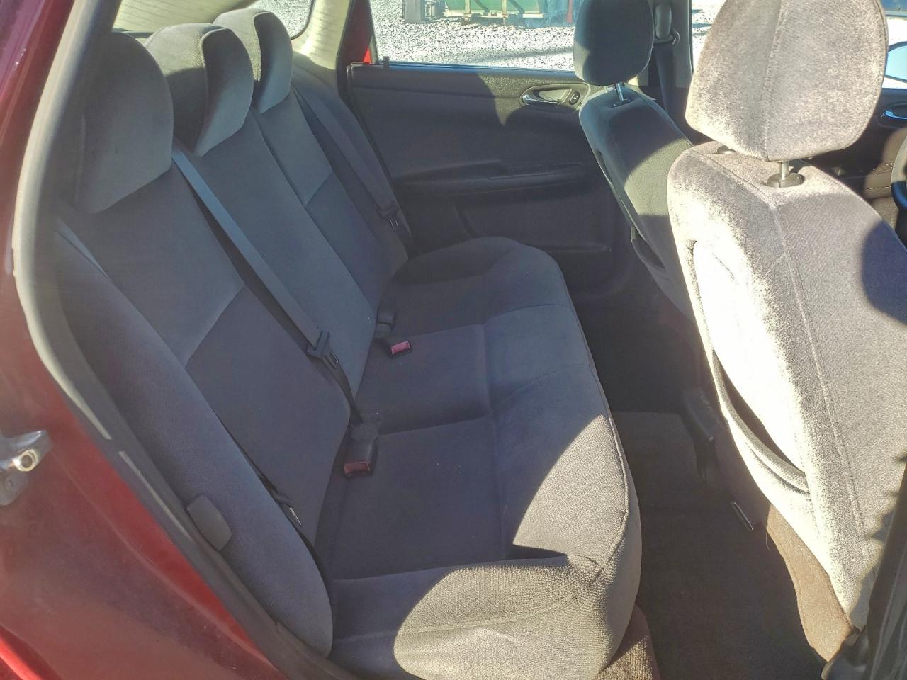 Chevrolet Impala Lt Image 7