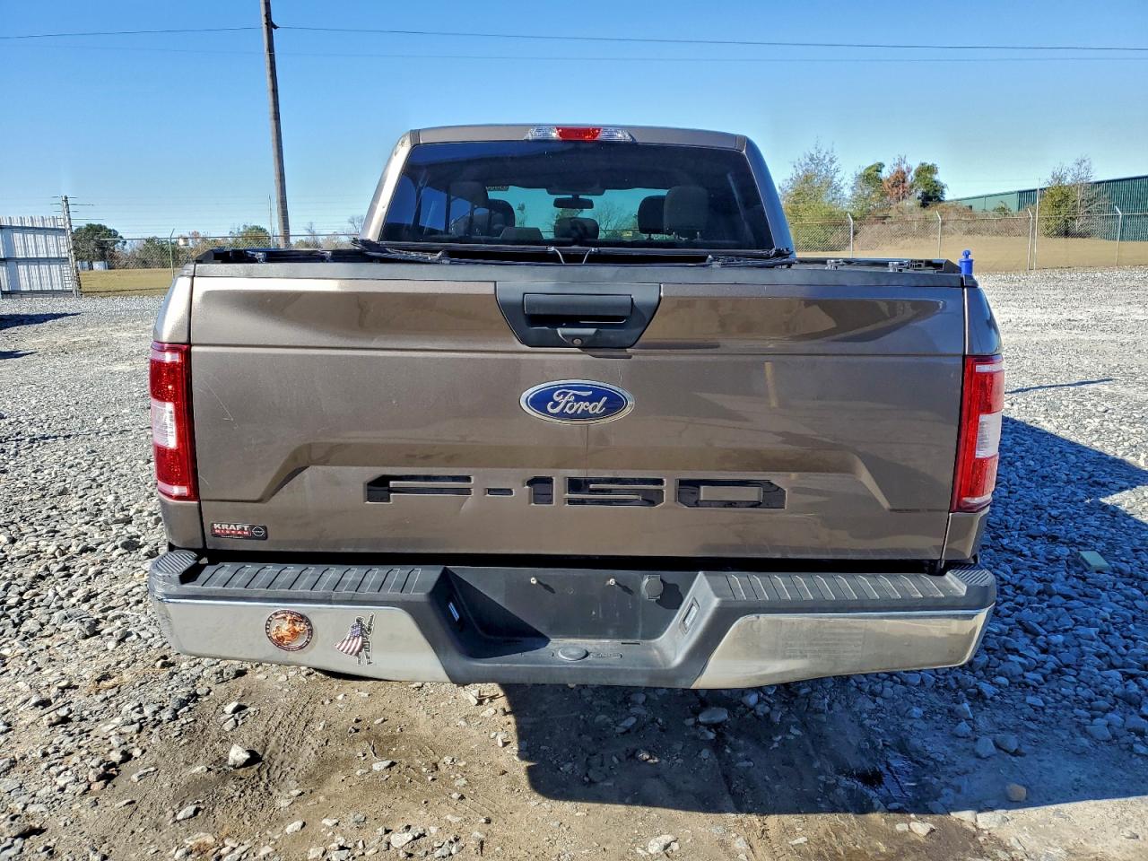 Ford F-150 Supercrew Image 5