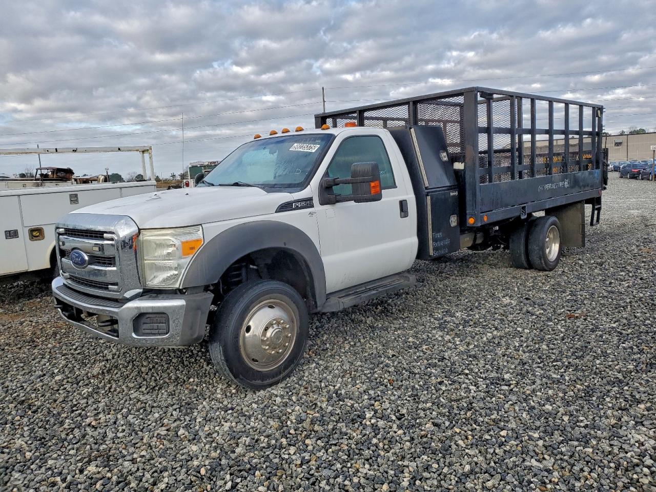 Ford F-550 Super Duty Image 1