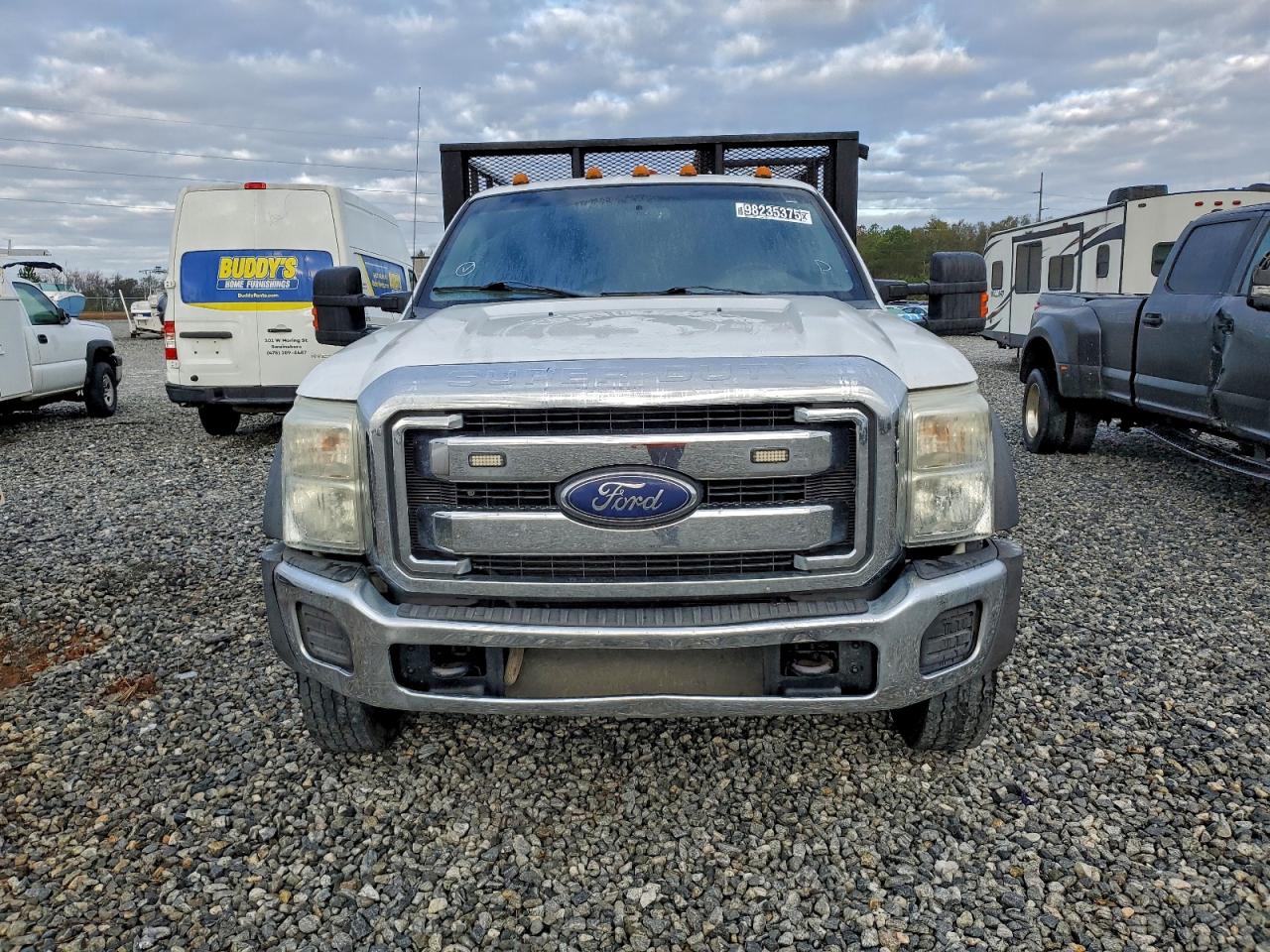 Ford F-550 Super Duty Image 8
