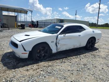  Salvage Dodge Challenger