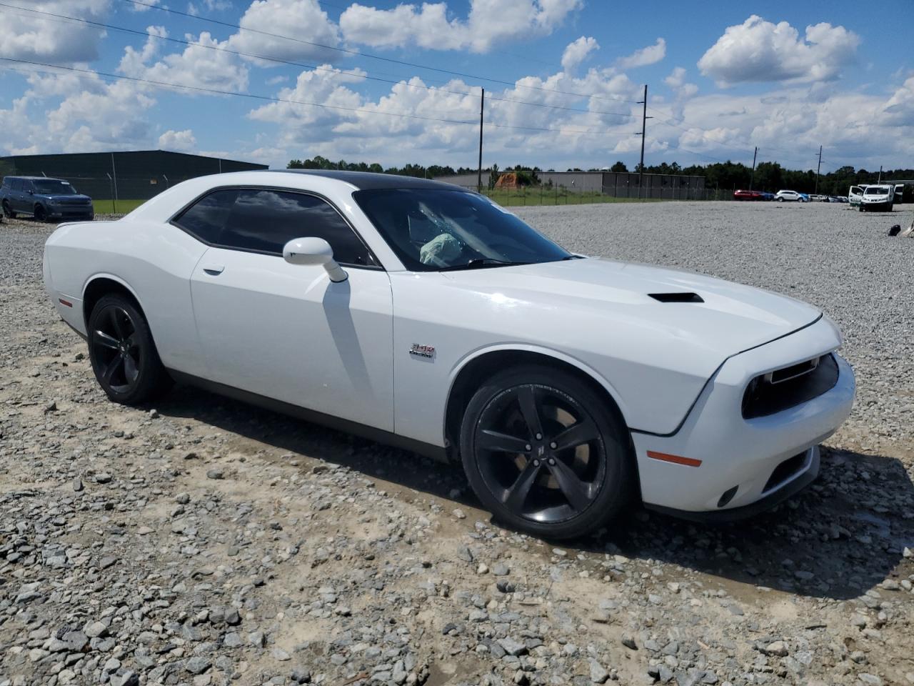 Dodge Challenger R/t Image 2