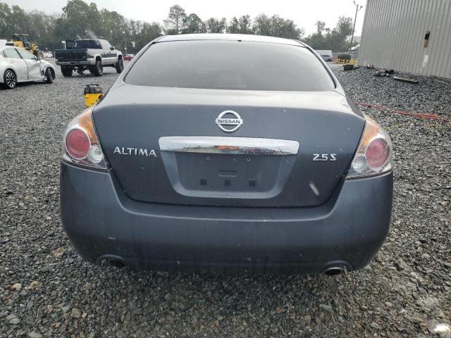 Nissan Altima Base Image 8