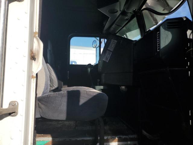 Freightliner Convention Fld120 Image 9