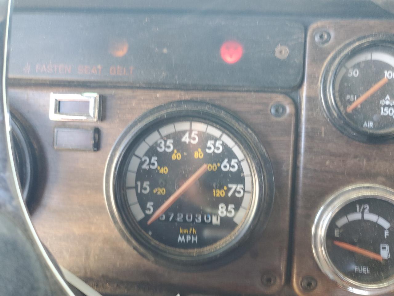 Freightliner Convention Fld120 Image 6