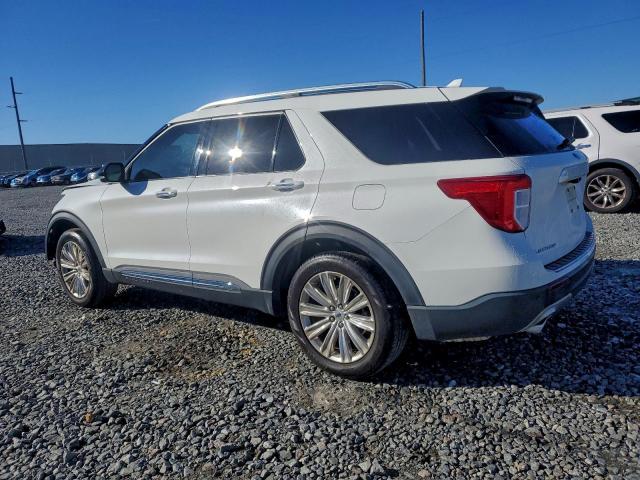 Ford Explorer Limited Image 13