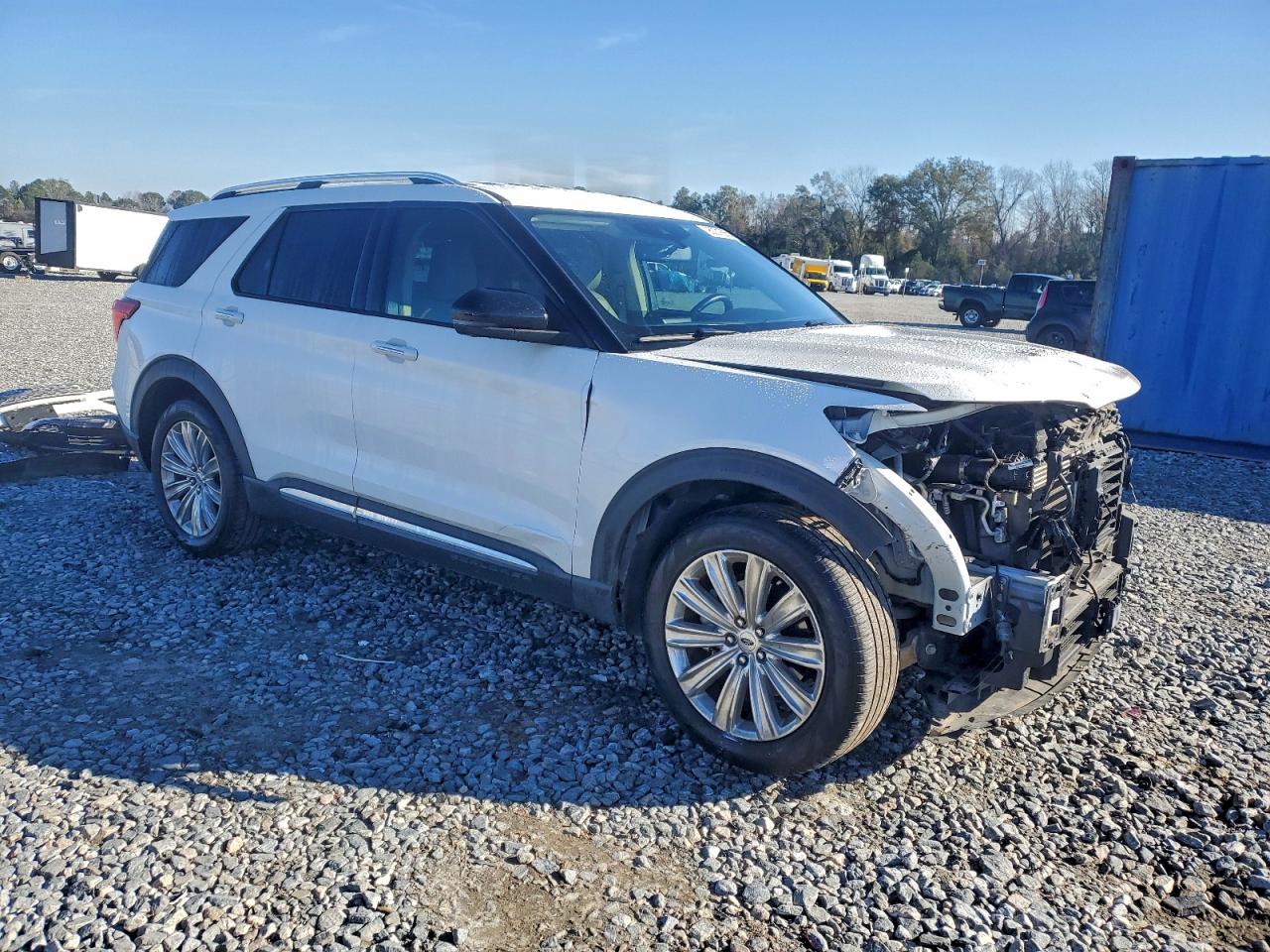 Ford Explorer Limited Image 2