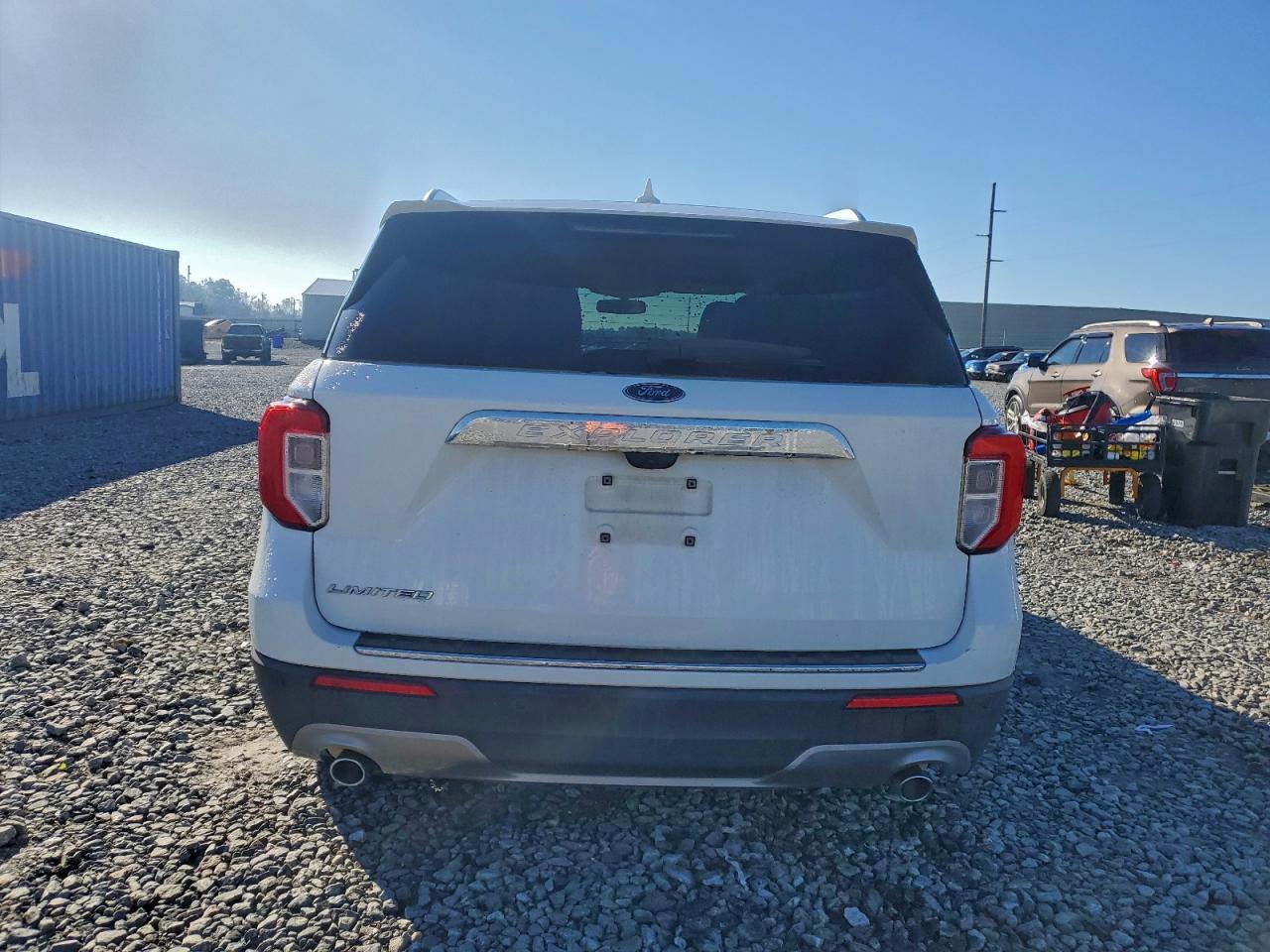 Ford Explorer Limited Image 5