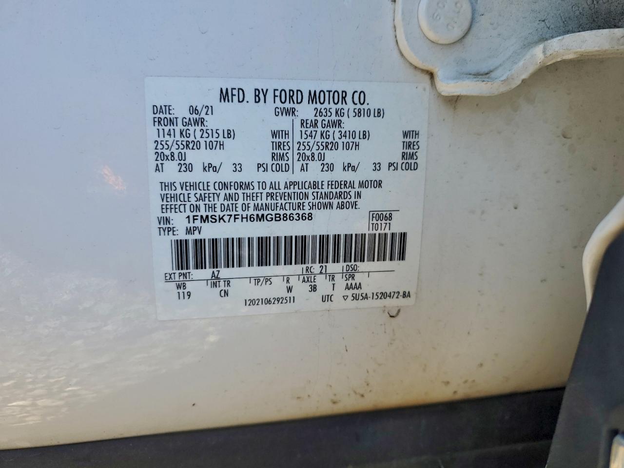 Ford Explorer Limited Image 10