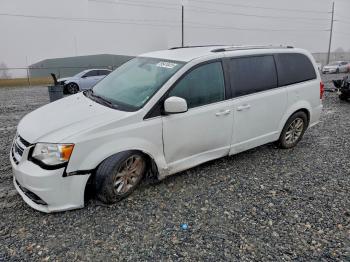  Salvage Dodge Caravan
