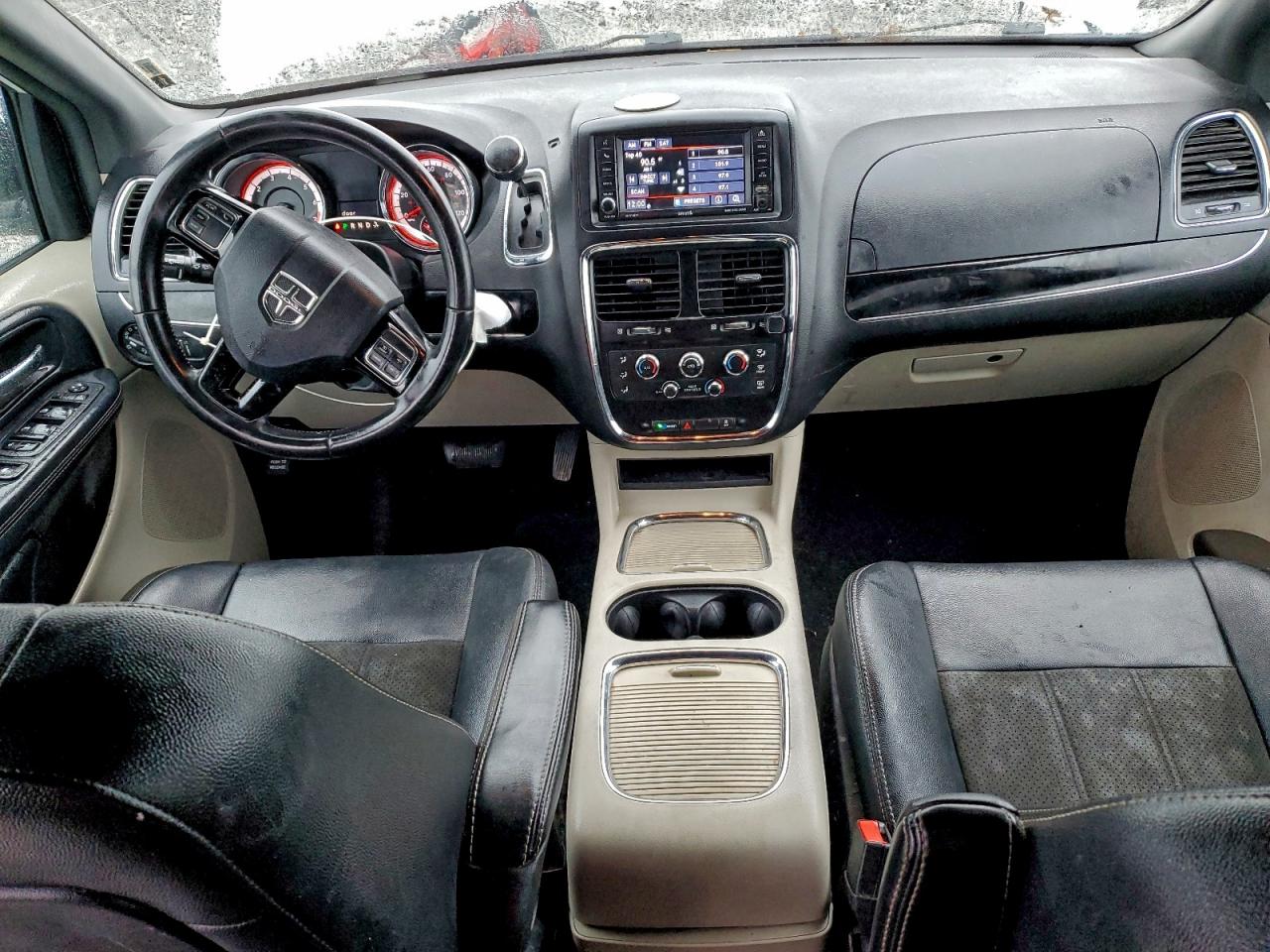 Dodge Caravan Sxt Image 9