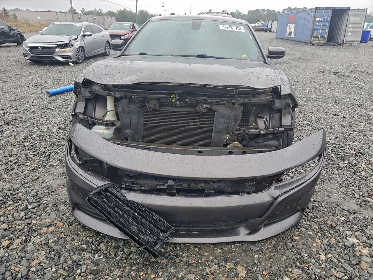 Dodge Charger Se Image 4