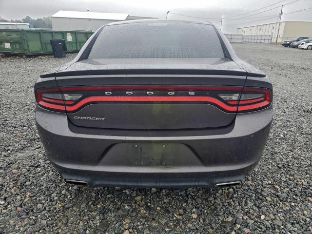 Dodge Charger Se Image 5