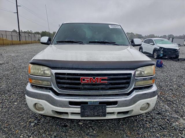 GMC Sierra C1500 Image 8