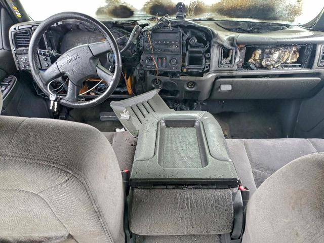 GMC Sierra C1500 Image 11